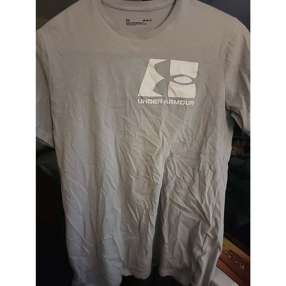 Under Armour Logo T-SHIRT Mens Sz M Gray Loose Fit Short Sleeve CR2 Excellent